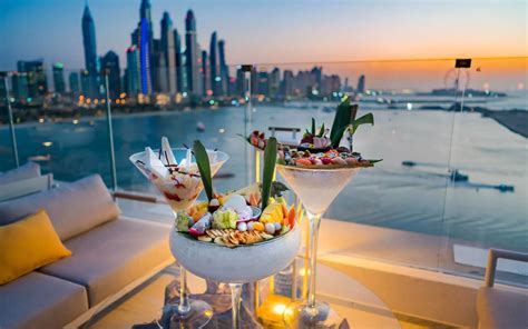 palm jumeirah restaurant.